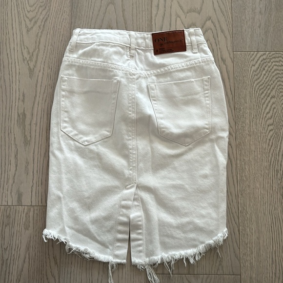 One x one teaspoon Jean skirt size 23 - Picture 9 of 11